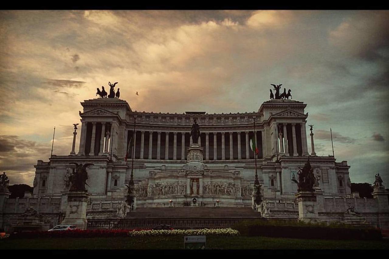 Vakantiehuis Lover's Palace - Luxurious In Center Of Rome